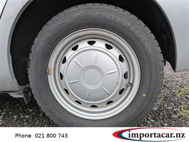 Vehicle Pic 3240123